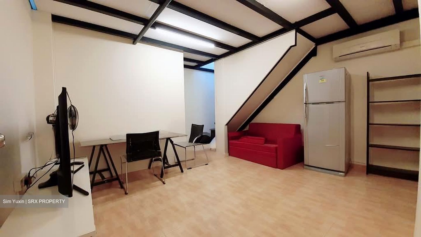 Bedok Shopping Complex (D16), Apartment #557855131